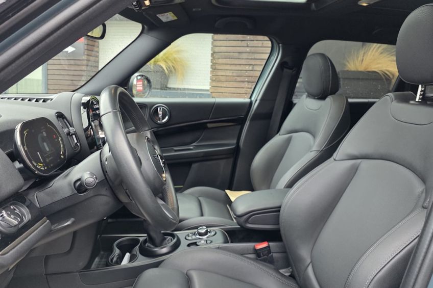 MINI MINI COUNTRYMAN II (2) (F60) COOPER SE ALL4 125+95 BVA6