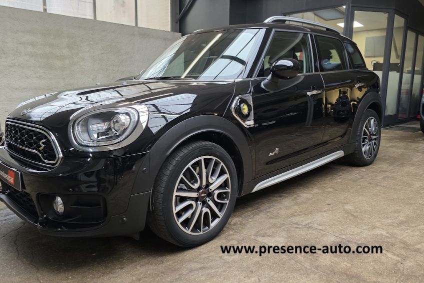 BMW MINI COUNTRYMAN COOPER SE ALL4 CHILI 136+88 BVA