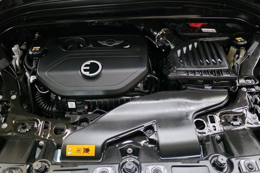 BMW MINI COUNTRYMAN COOPER SE ALL4 CHILI 136+88 BVA