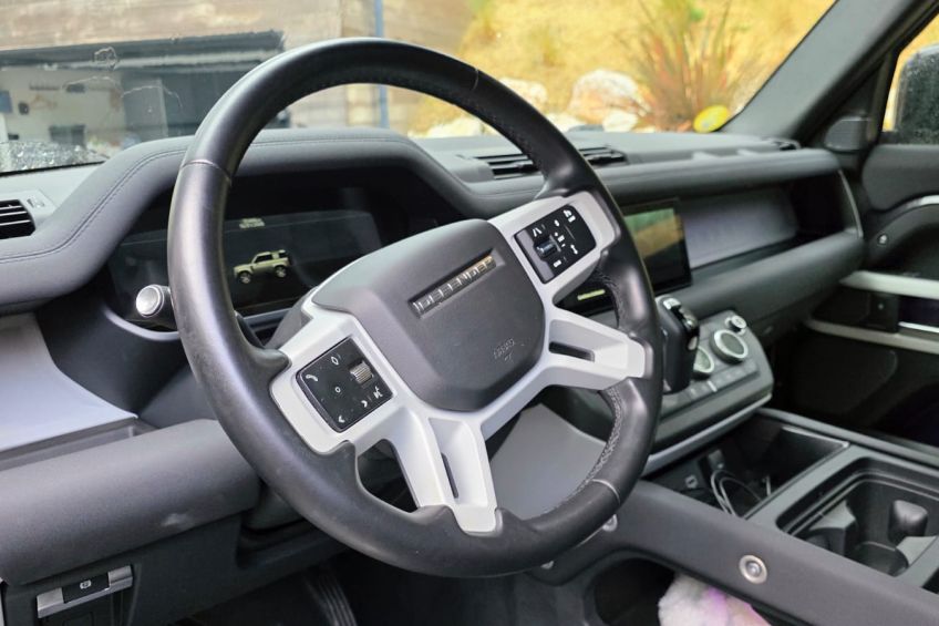 LAND ROVER DEFENDER 90 D 250 MHEV BVA8 X DYNAMIC SE 5 PLACES !!!