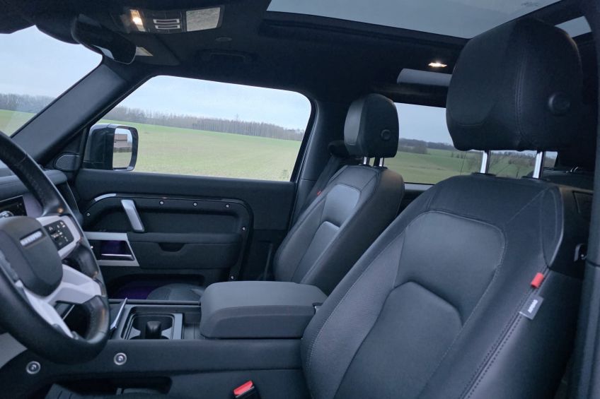 LAND ROVER DEFENDER 90 D 250 MHEV BVA8 X DYNAMIC SE 5 PLACES !!!