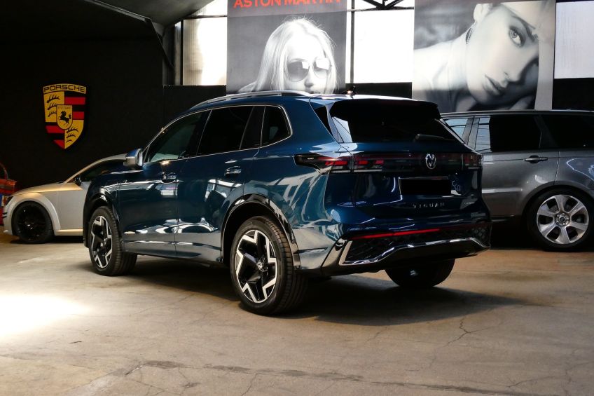 VOLKSWAGEN TIGUAN III 1.5 eTSI HYBRIDE 204 DSG7 R LINE 