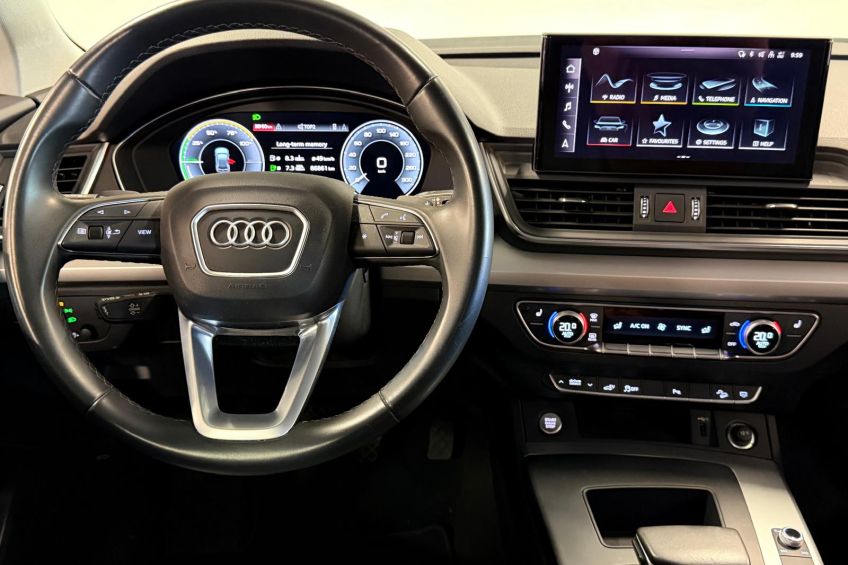 AUDI Q5 50 TFSI QUATTRO E HYBRIDE RECHARGEABLE STRONIC 7 SPORT DESIGN