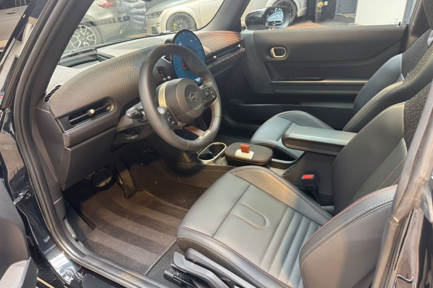 MINI MINI COOPER C 156 JCW DKG7 NEW MODEL3 PORTES