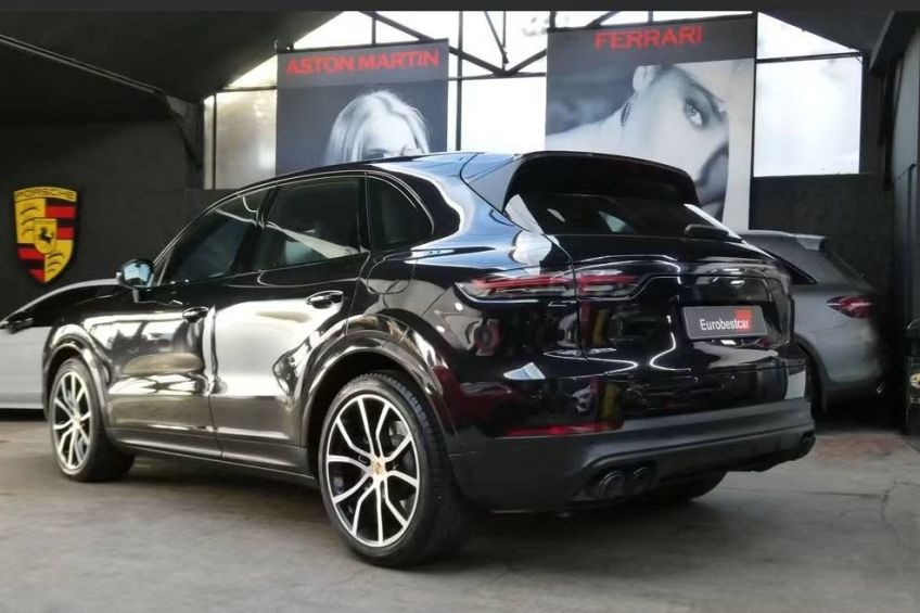PORSCHE CAYENNE II 3.0 V6 462CH E-HYBRID (9YA)
